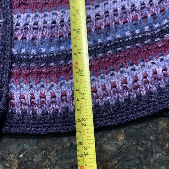 Talbots women’s hand knit cardigan. Size medium/petite - Picture 6 of 6